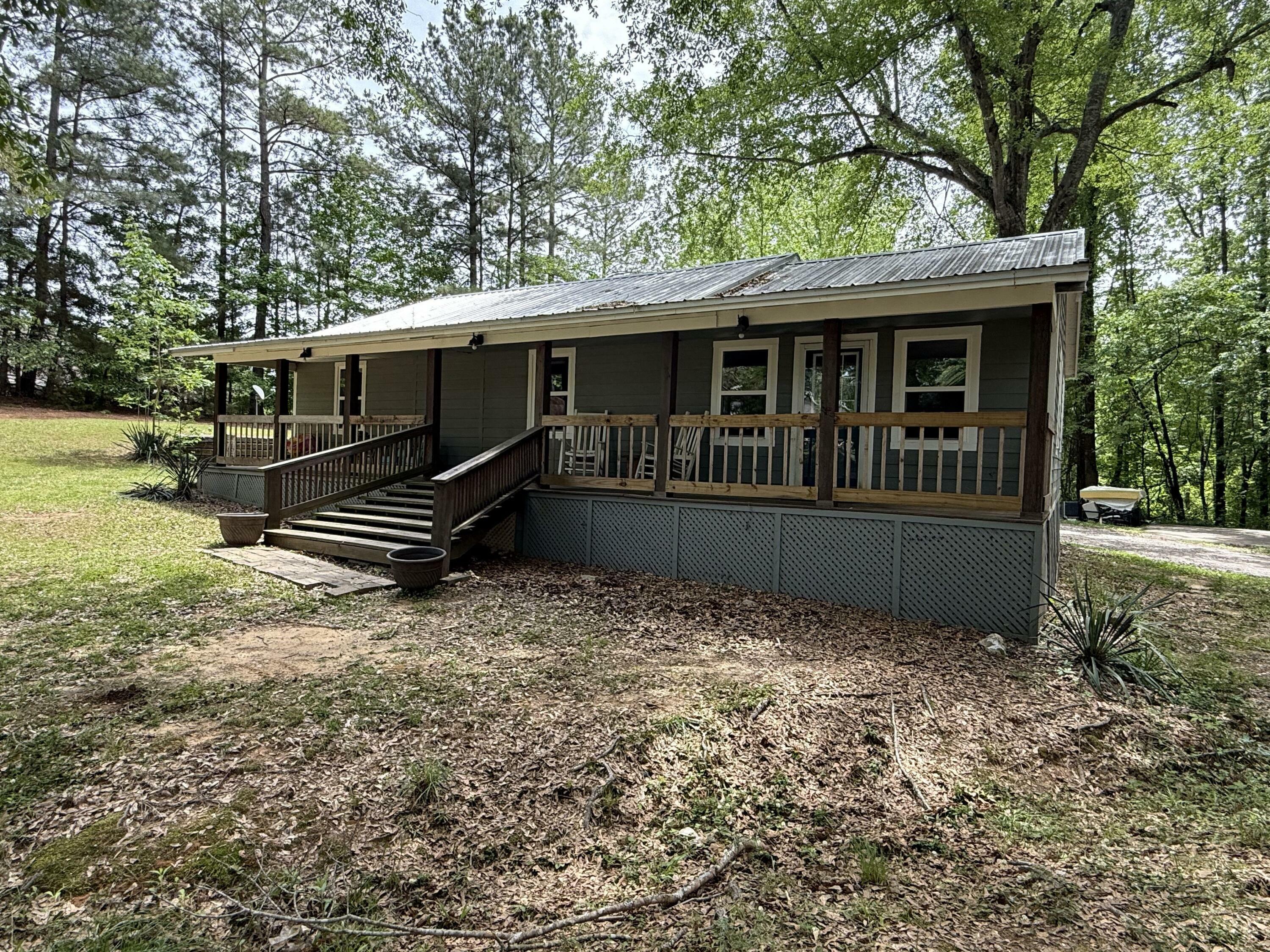 Property Photo: 111 Grissom Lane MS 38866
