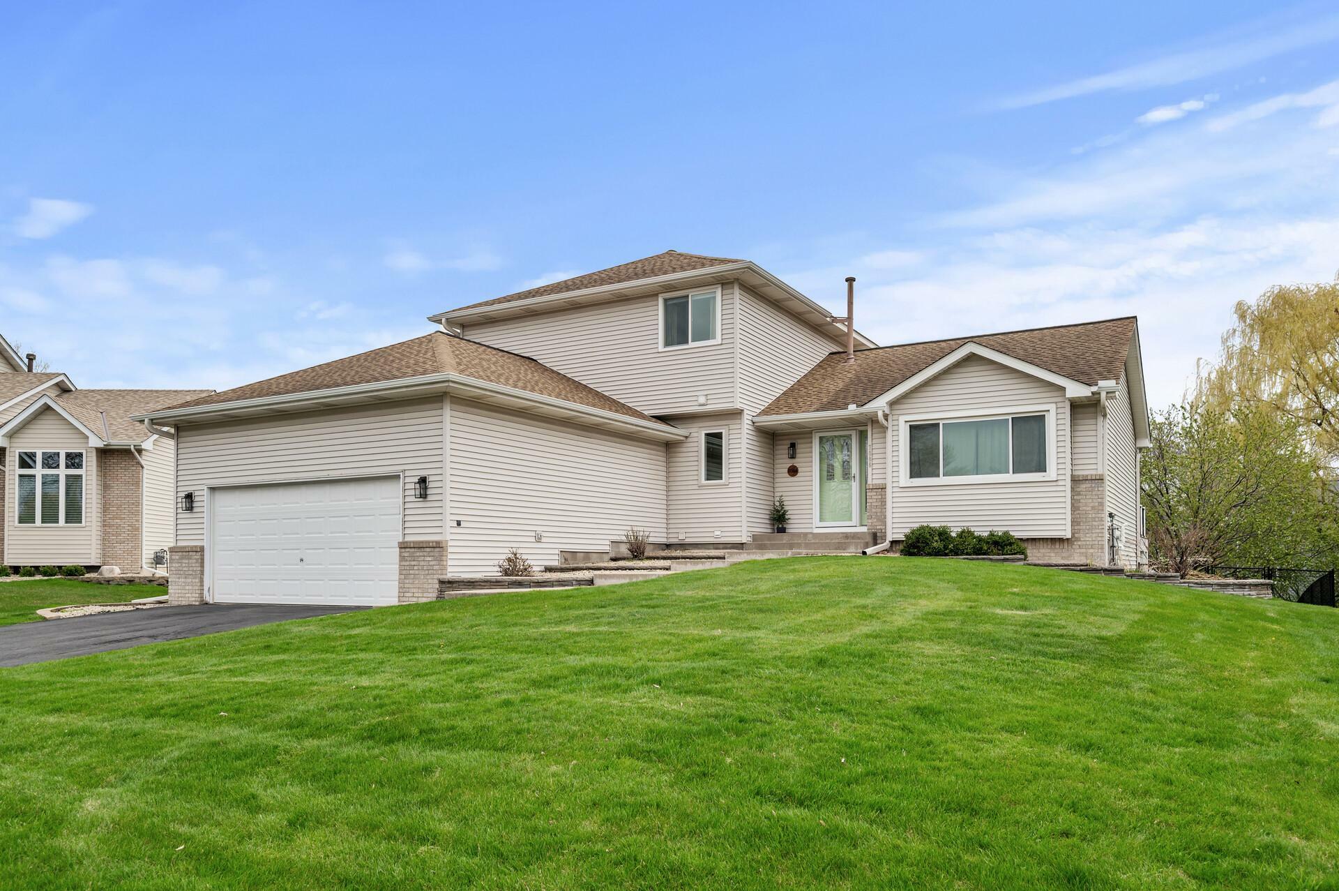 Property Photo: 7086 Union Terrace Lane N MN 55369