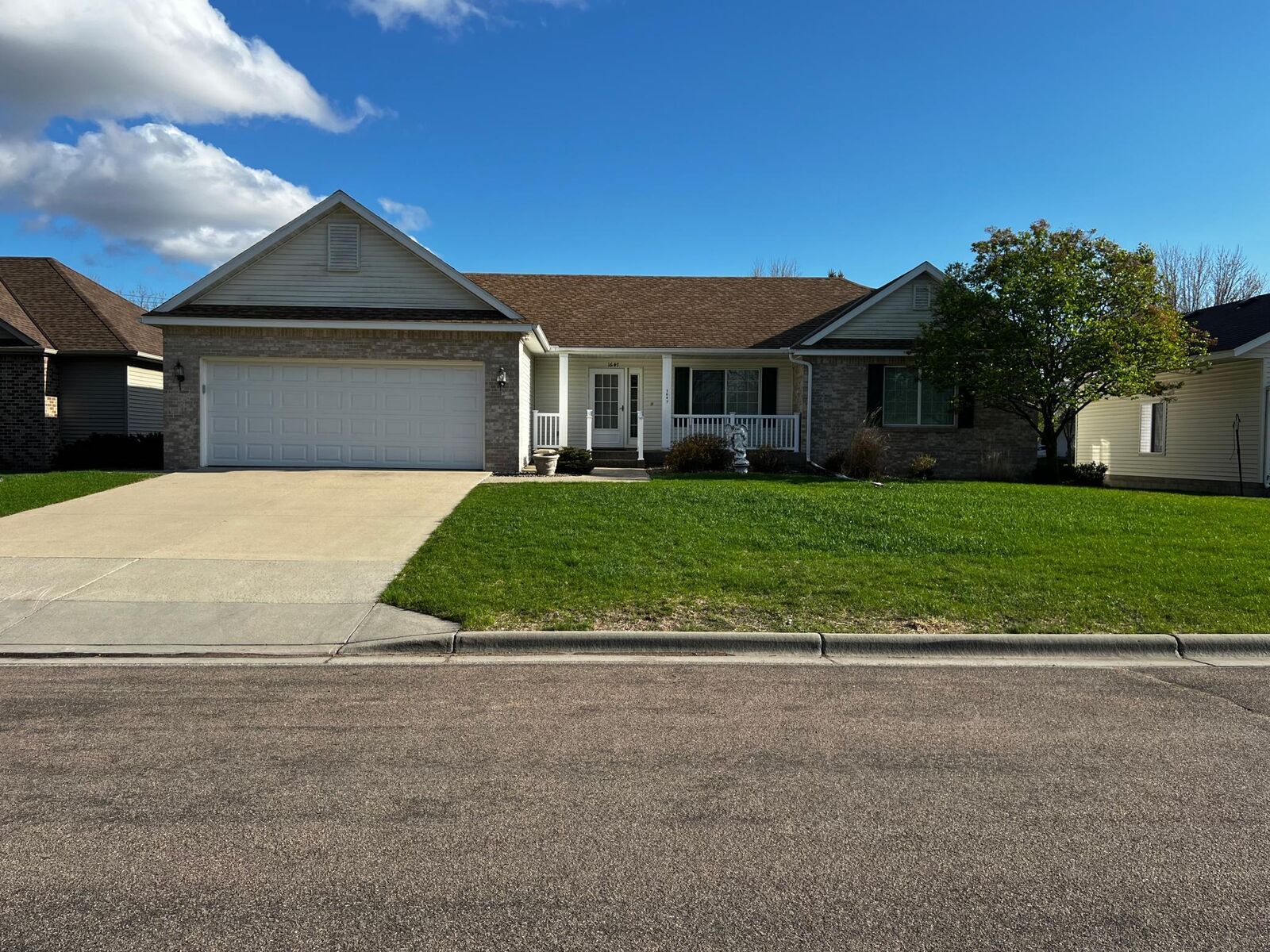 Property Photo:  1647 8th Avenue  MN 56241 