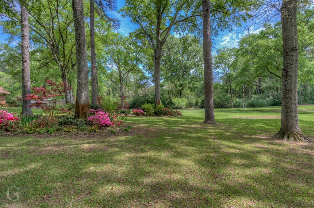Property Photo: 5030 Old Mooringsport Road LA 71107