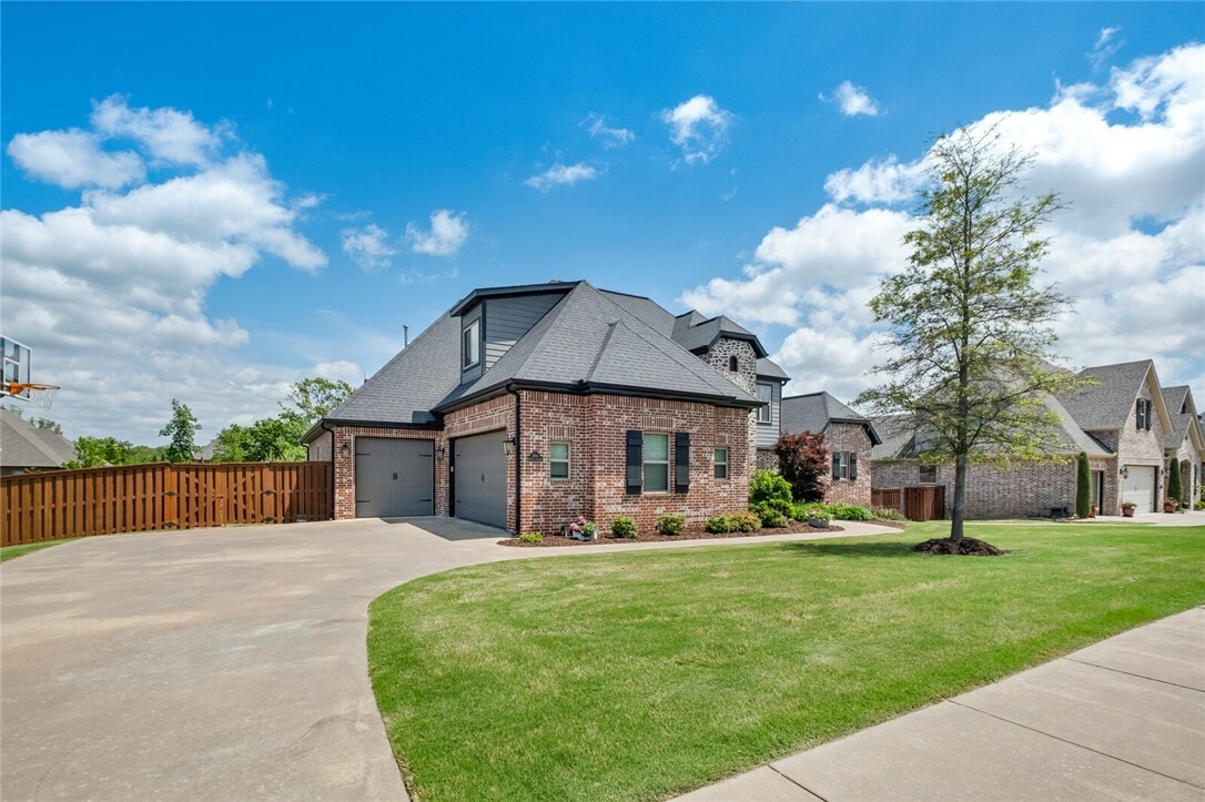 Property Photo: 1604 NW Angel Falls Road AR 72712