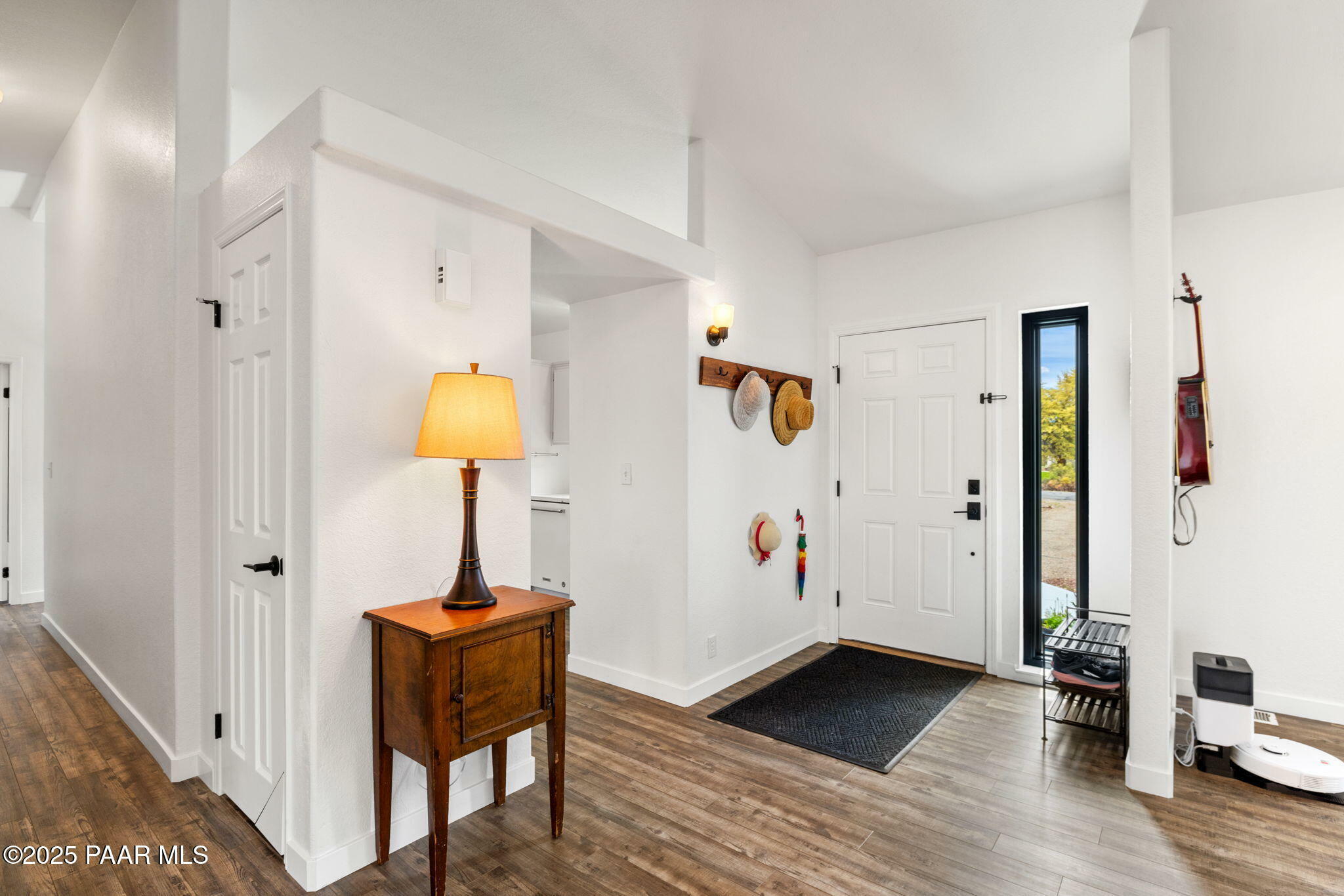 Property Photo: 2560 W Glenshandra Drive AZ 86305