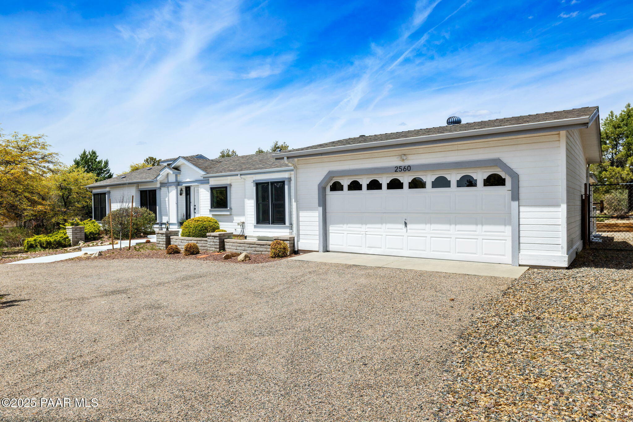 Property Photo: 2560 W Glenshandra Drive AZ 86305