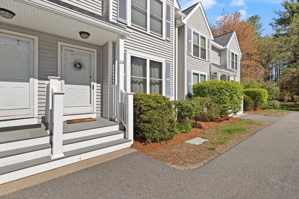 Property Photo:  10 Groton Road E4  MA 01886 