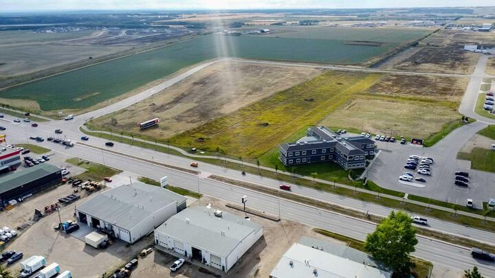 Property Photo: Lot 3 Na Avenue AB T8W 0C7