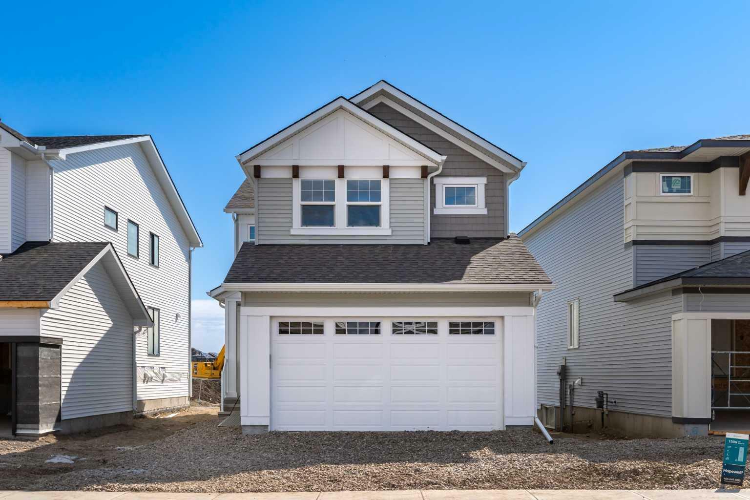 Property Photo: 1504 3 Street SE AB T1V 0K7