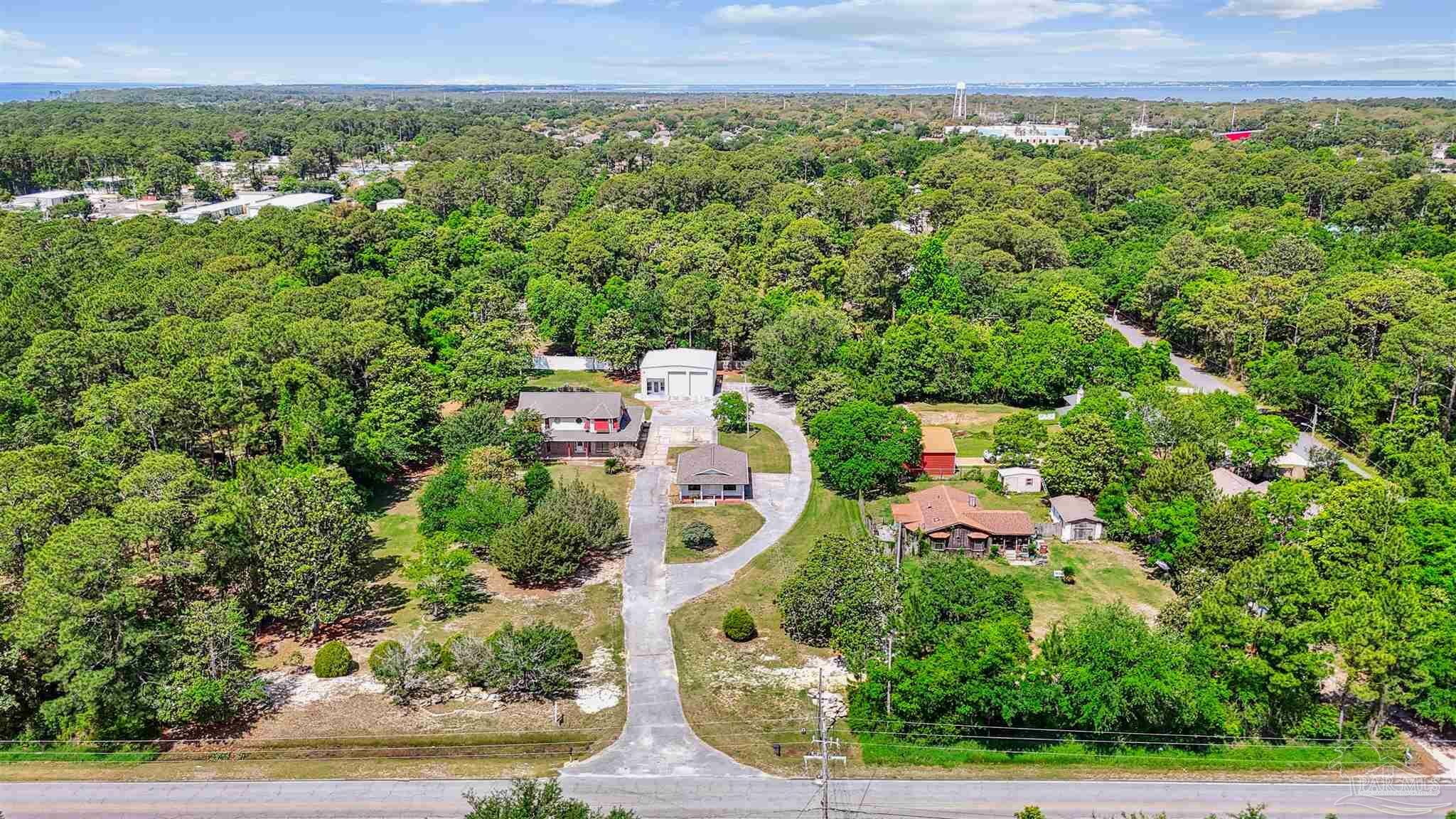 Property Photo: 1161 Oriole Beach Rd FL 32563