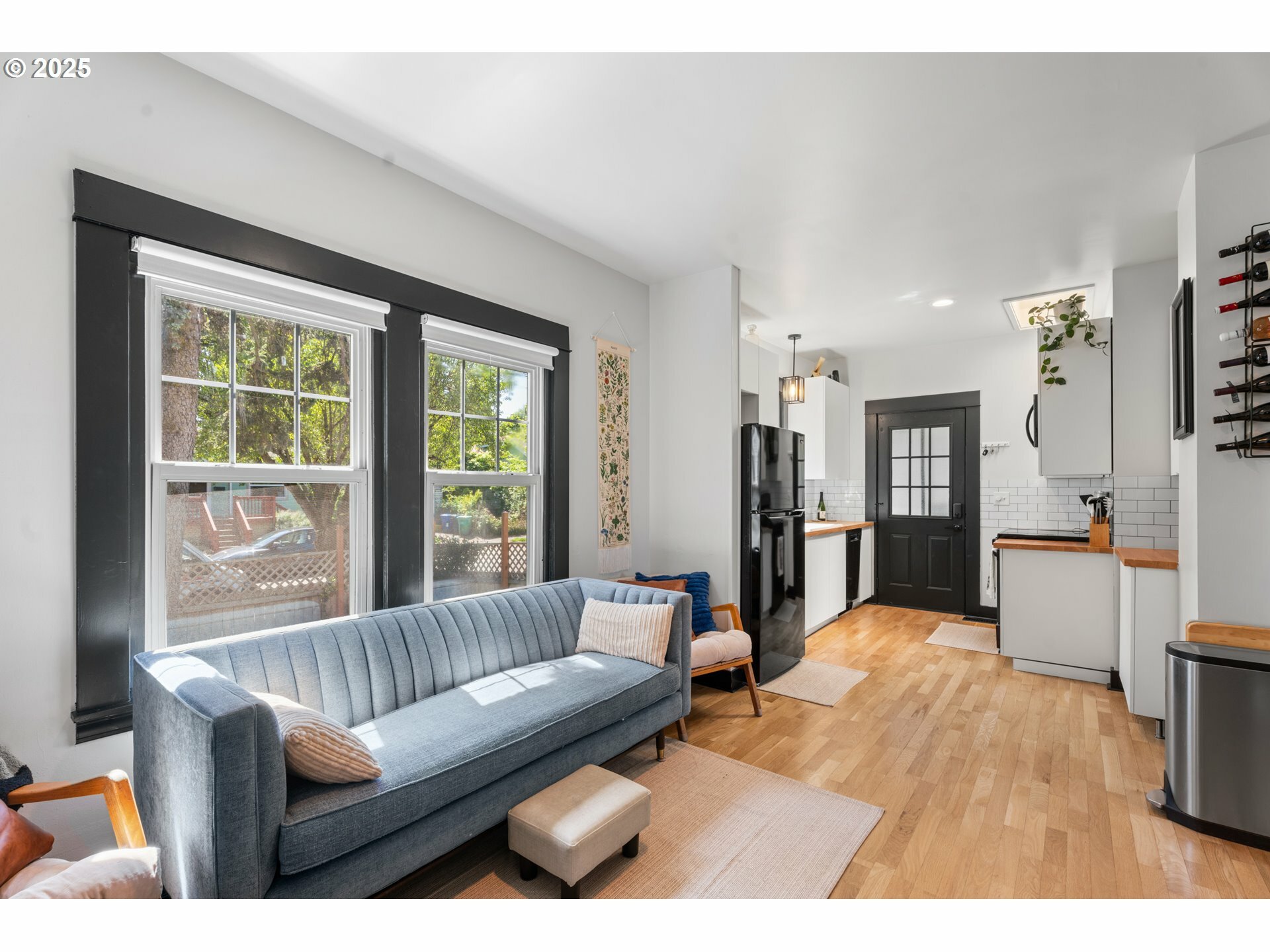 Property Photo: 5633 SE 22nd Ave OR 97202