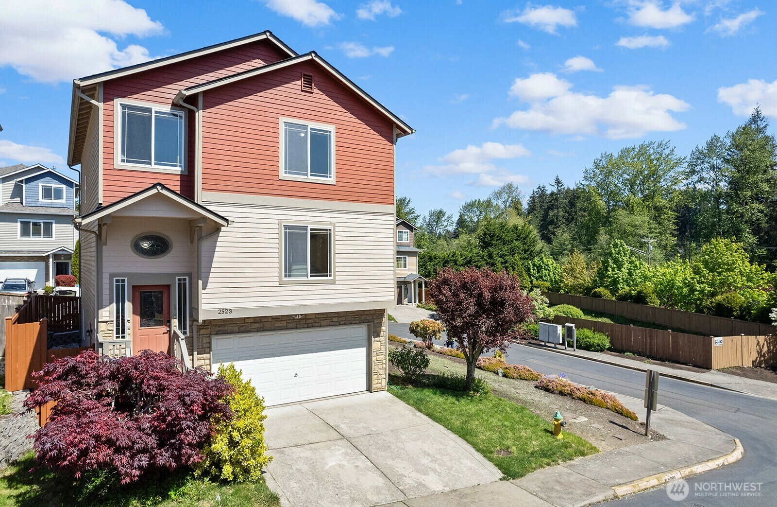2523  143rd Place SW  Lynnwood WA 98087 photo