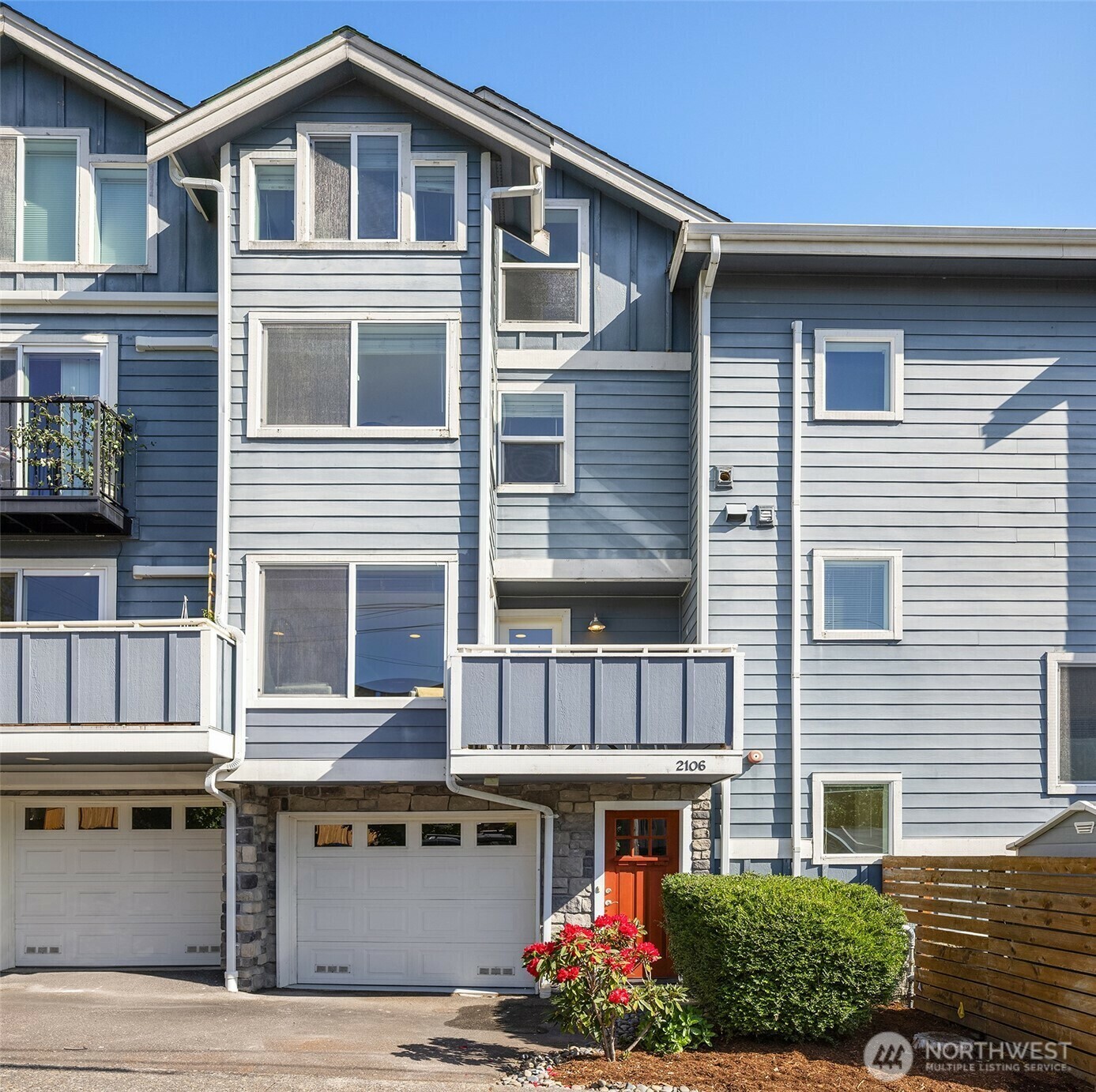Property Photo: 2106 W Ruffner Street WA 98199