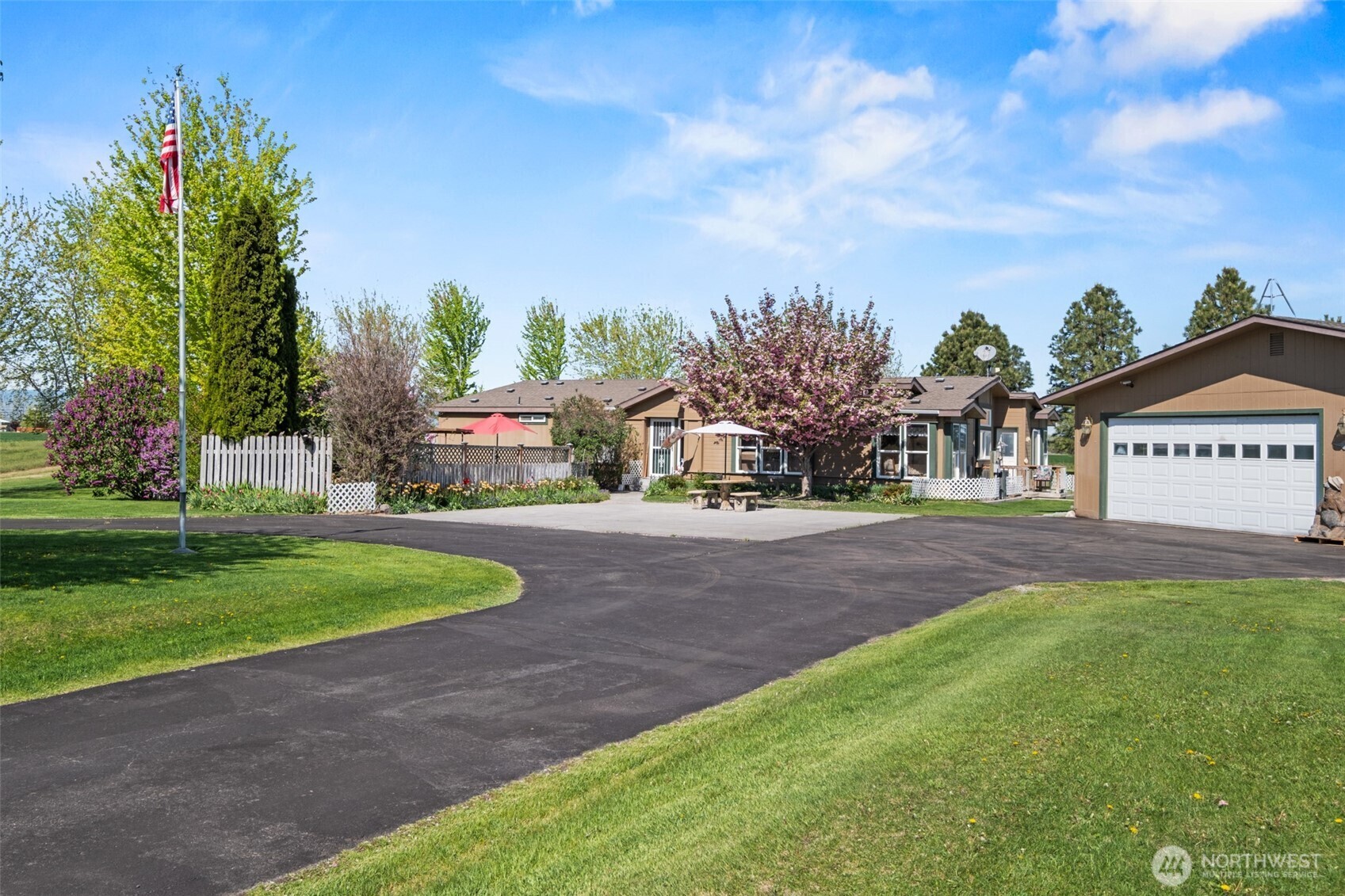Property Photo:  18358  Road 5  NW  WA 98848 