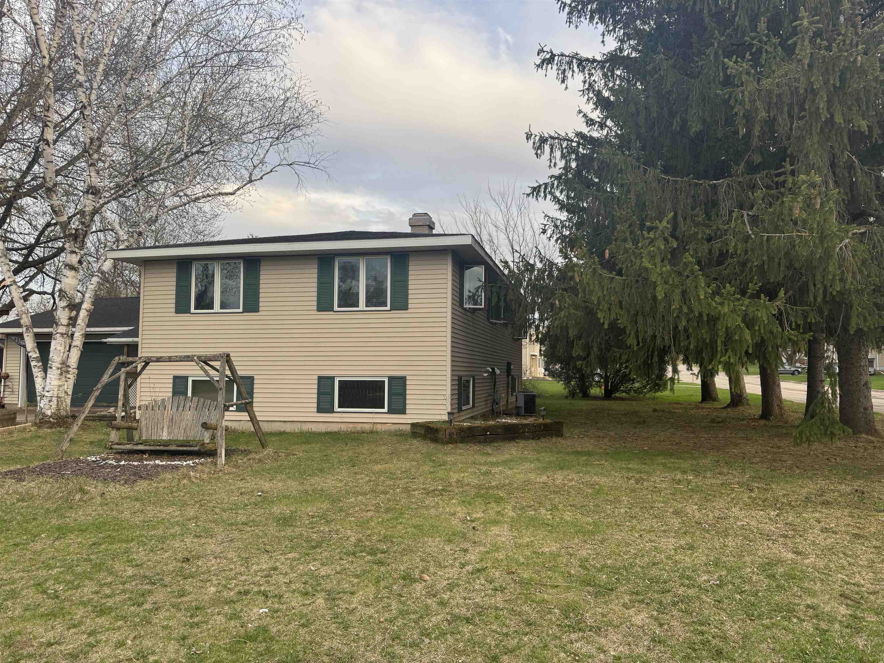 Property Photo: 266 Forest Street WI 54926