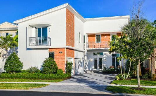 Property Photo: 1050 Faulkner Terrace FL 33418
