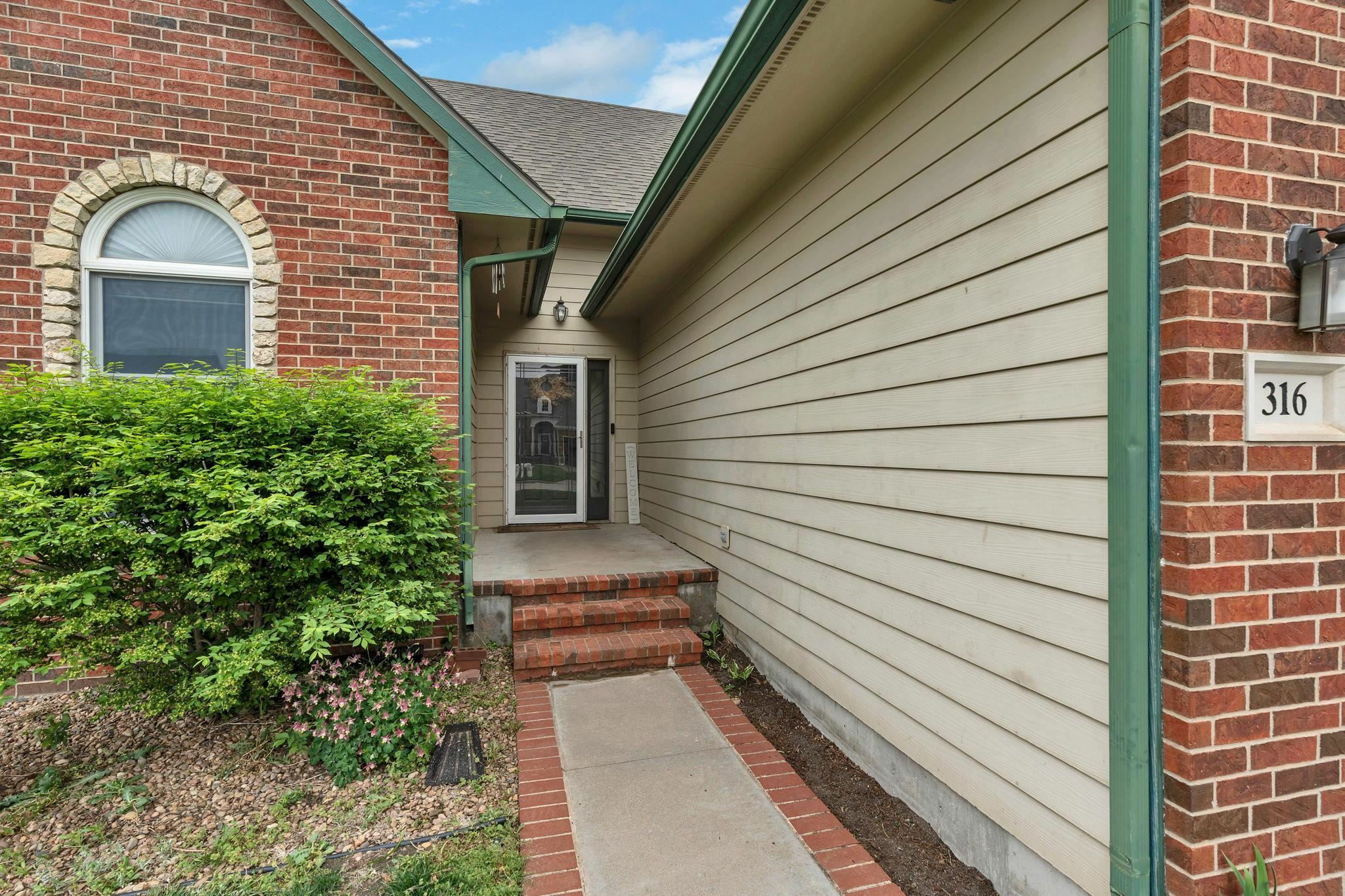 Property Photo: 316 Old Colony KS 67117