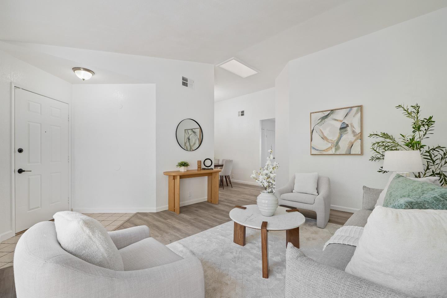 Property Photo: 1508 Briartree Drive CA 95131