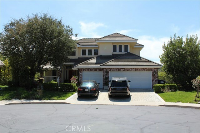 Property Photo: 930 Ravensbury Street CA 91361