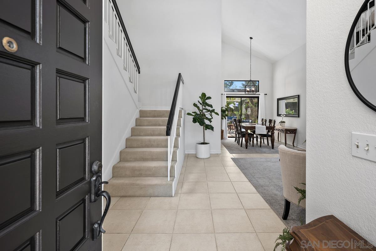 Property Photo: 10863 Canarywood Court CA 92131