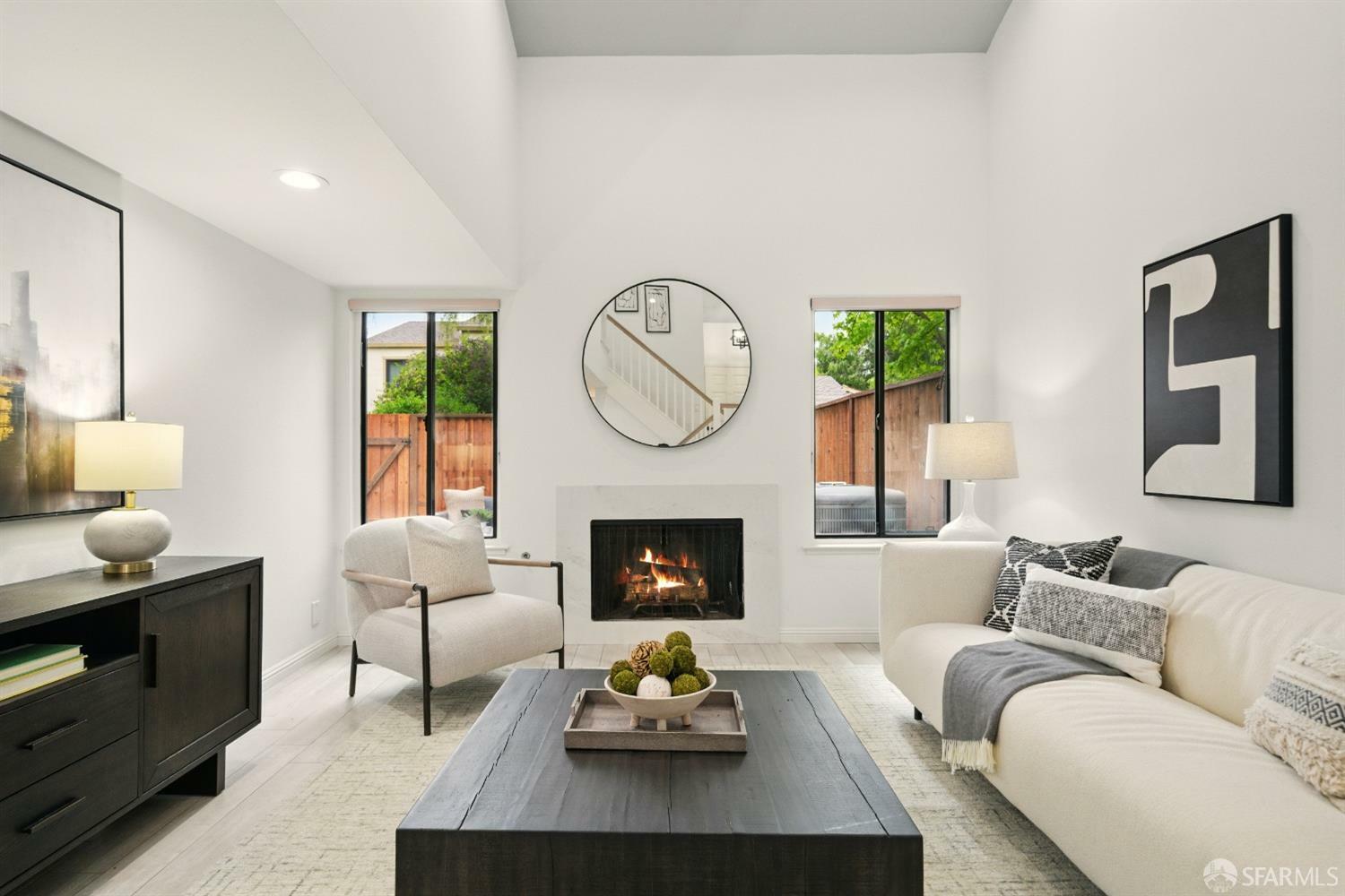 Property Photo: 543 Tyrella Avenue CA 94043