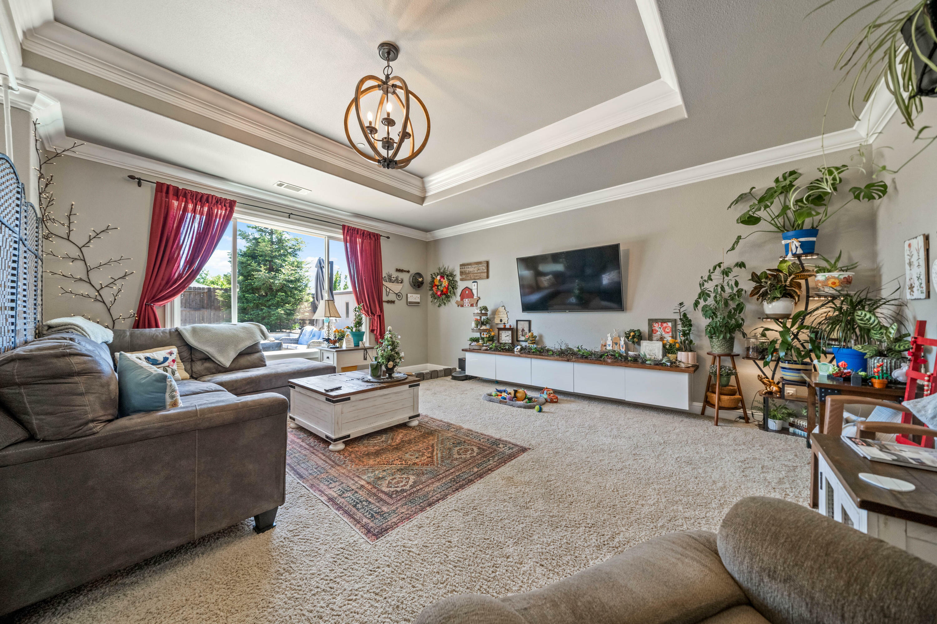 Property Photo: 701 Rogue River Way CA 96003