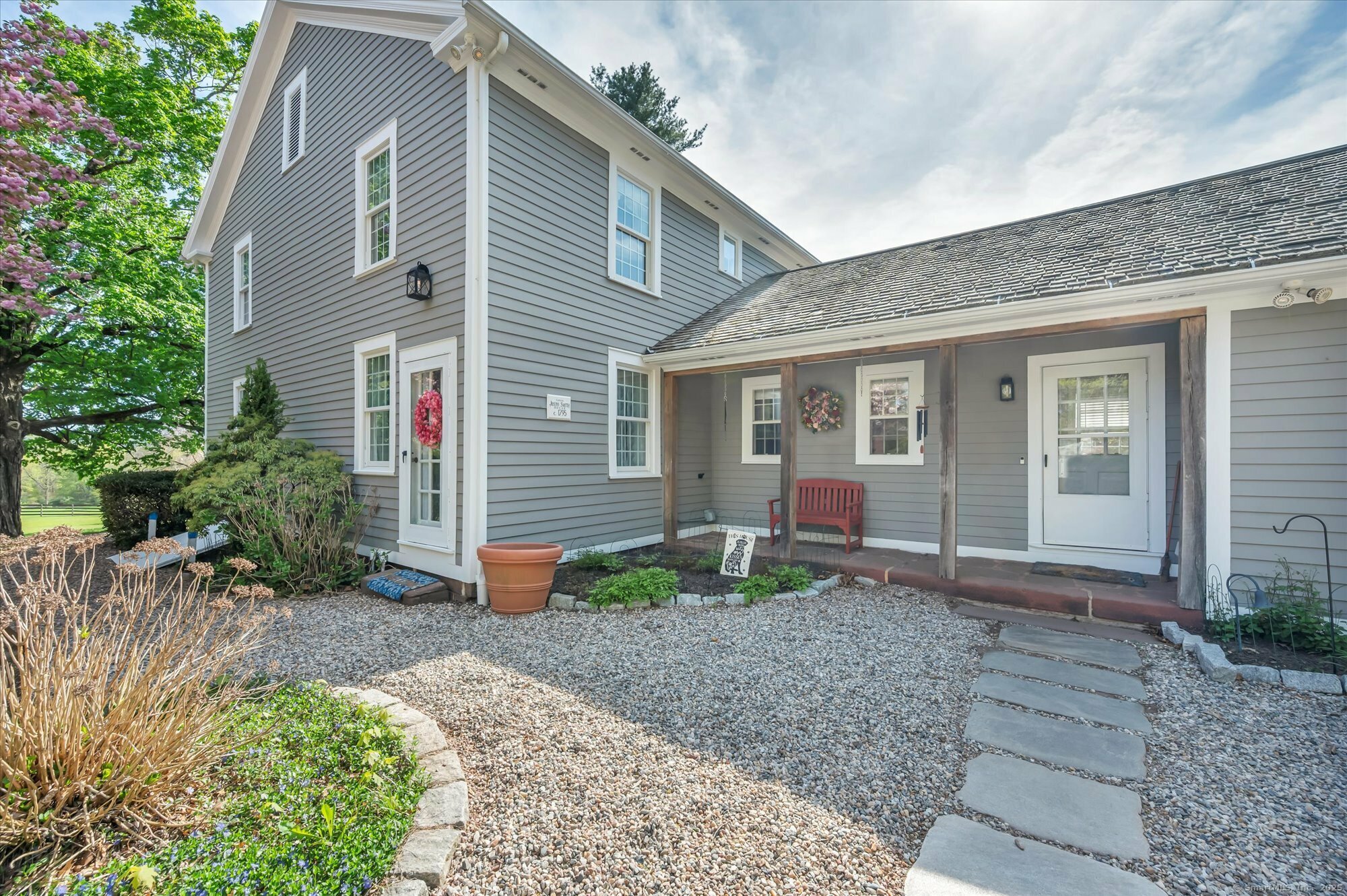 Property Photo: 122 Nooks Hill Road CT 06416