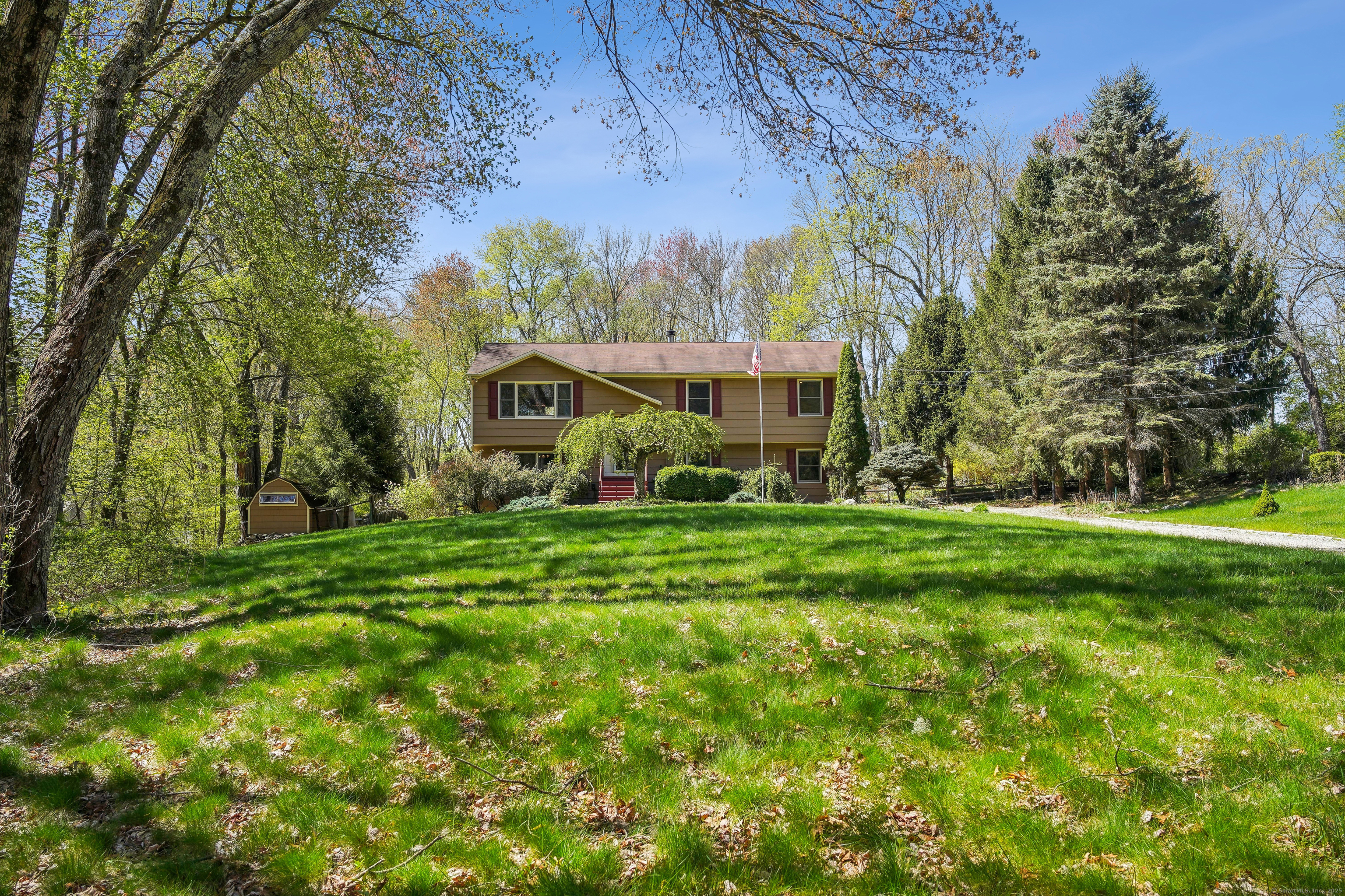 Property Photo: 18 Turkey Hill Road CT 06470