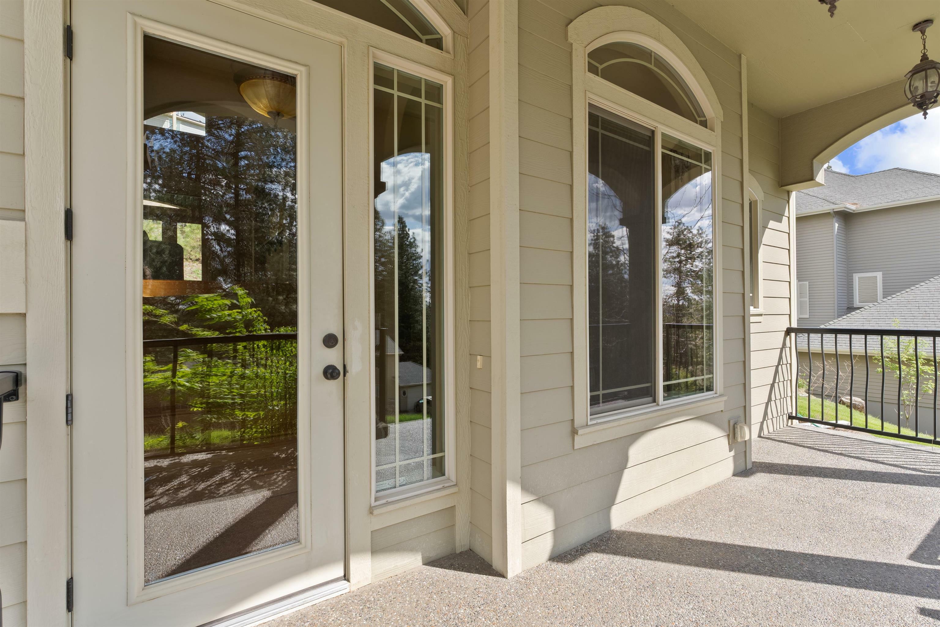 Property Photo: 9916 N Wieber Dr WA 99208