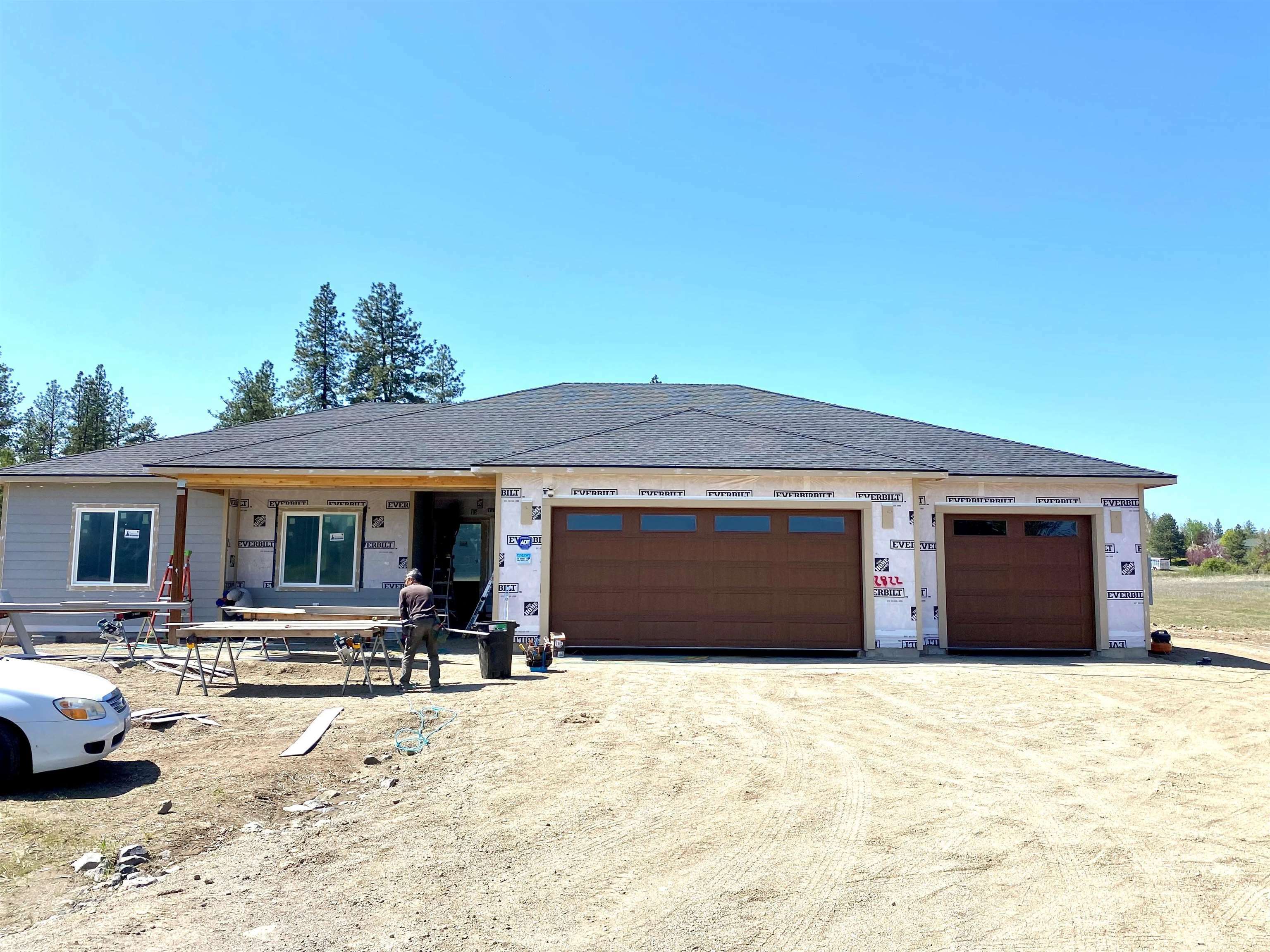 Property Photo: 12822 S Sherman Rd WA 99224