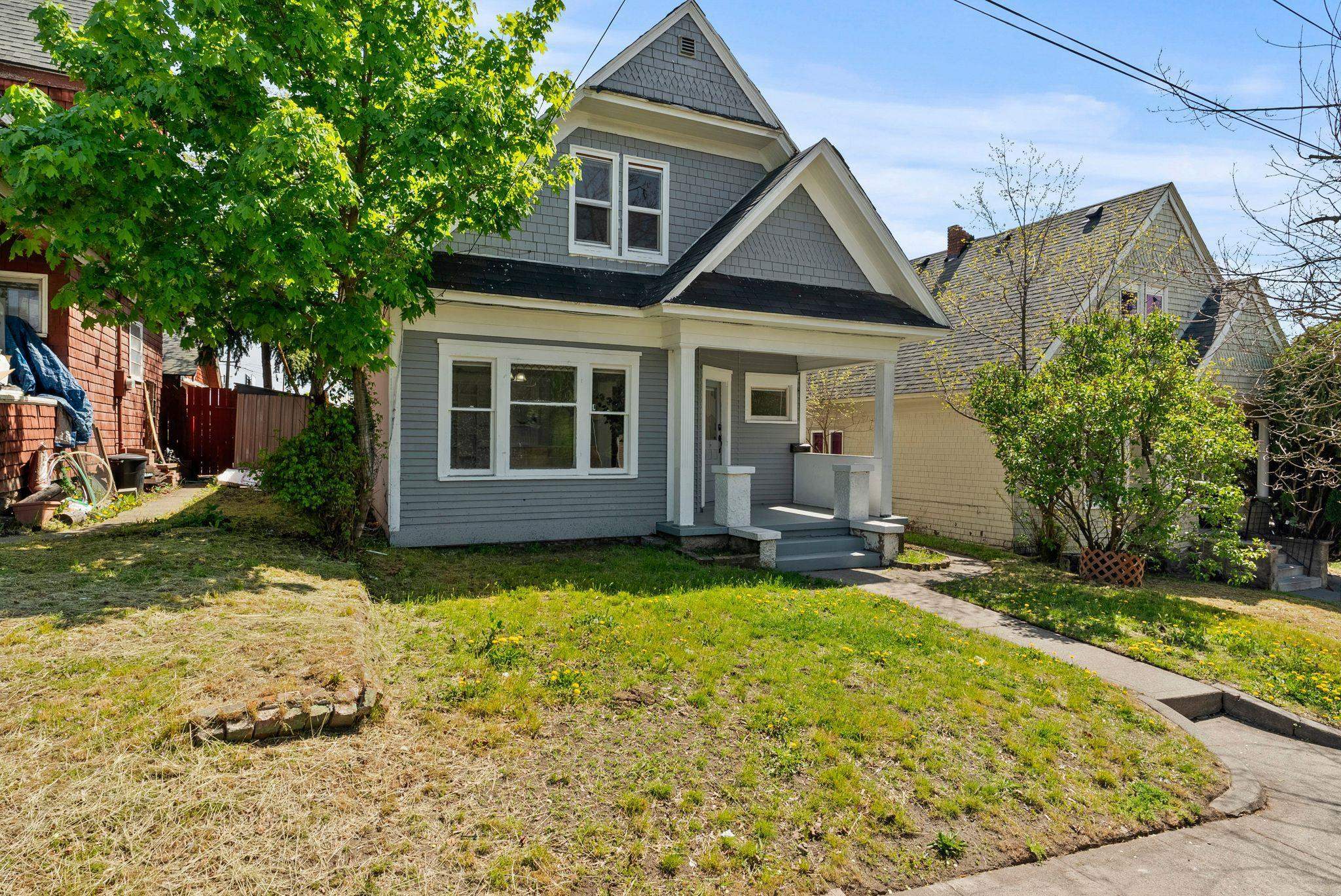 1216 N Madison St  Spokane WA 99201 photo