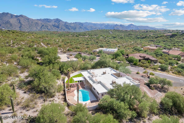 Property Photo: 4361 N Wilmot Road AZ 85750