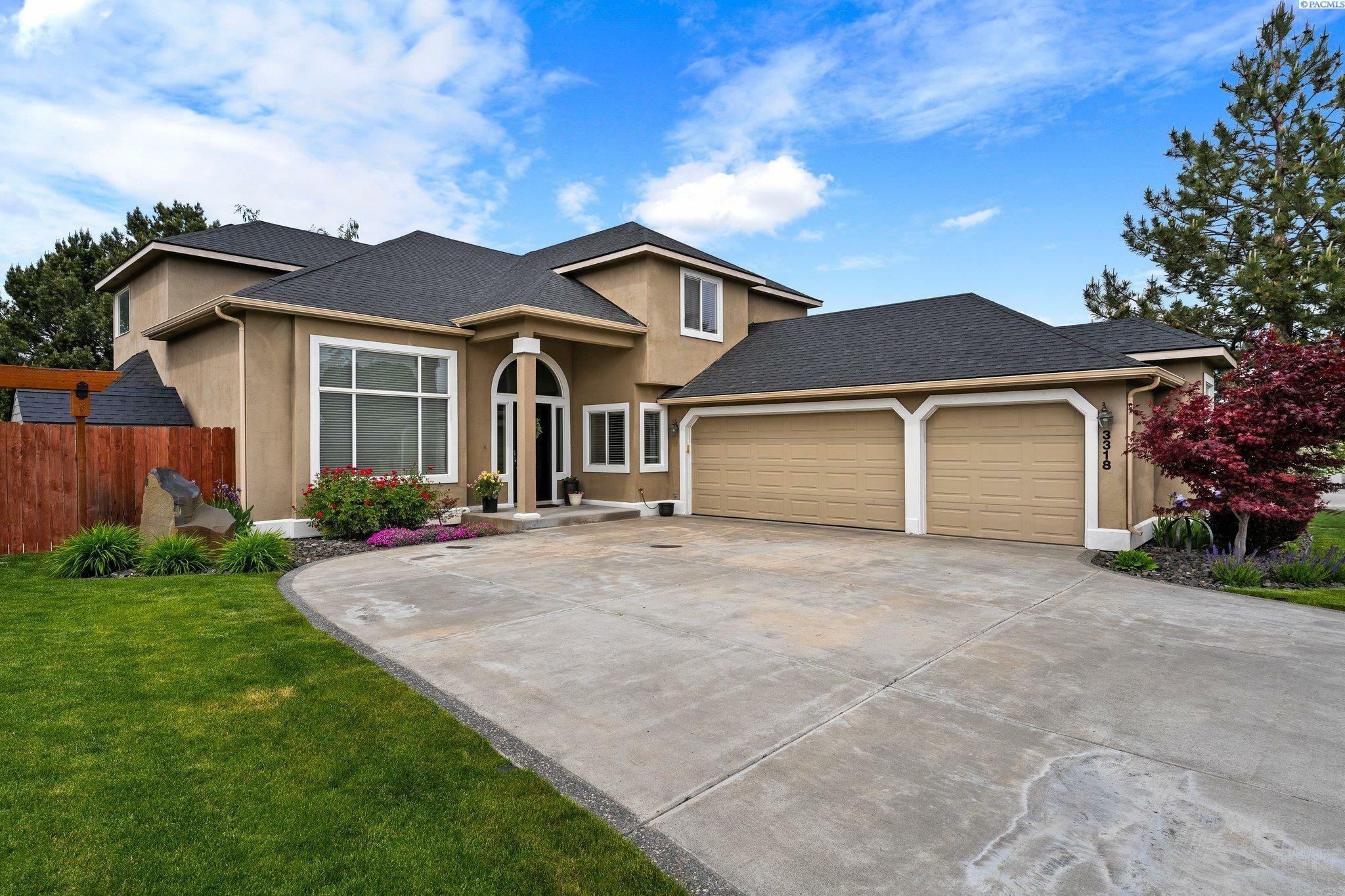 Property Photo: 3318 Nottingham Dr. WA 99352