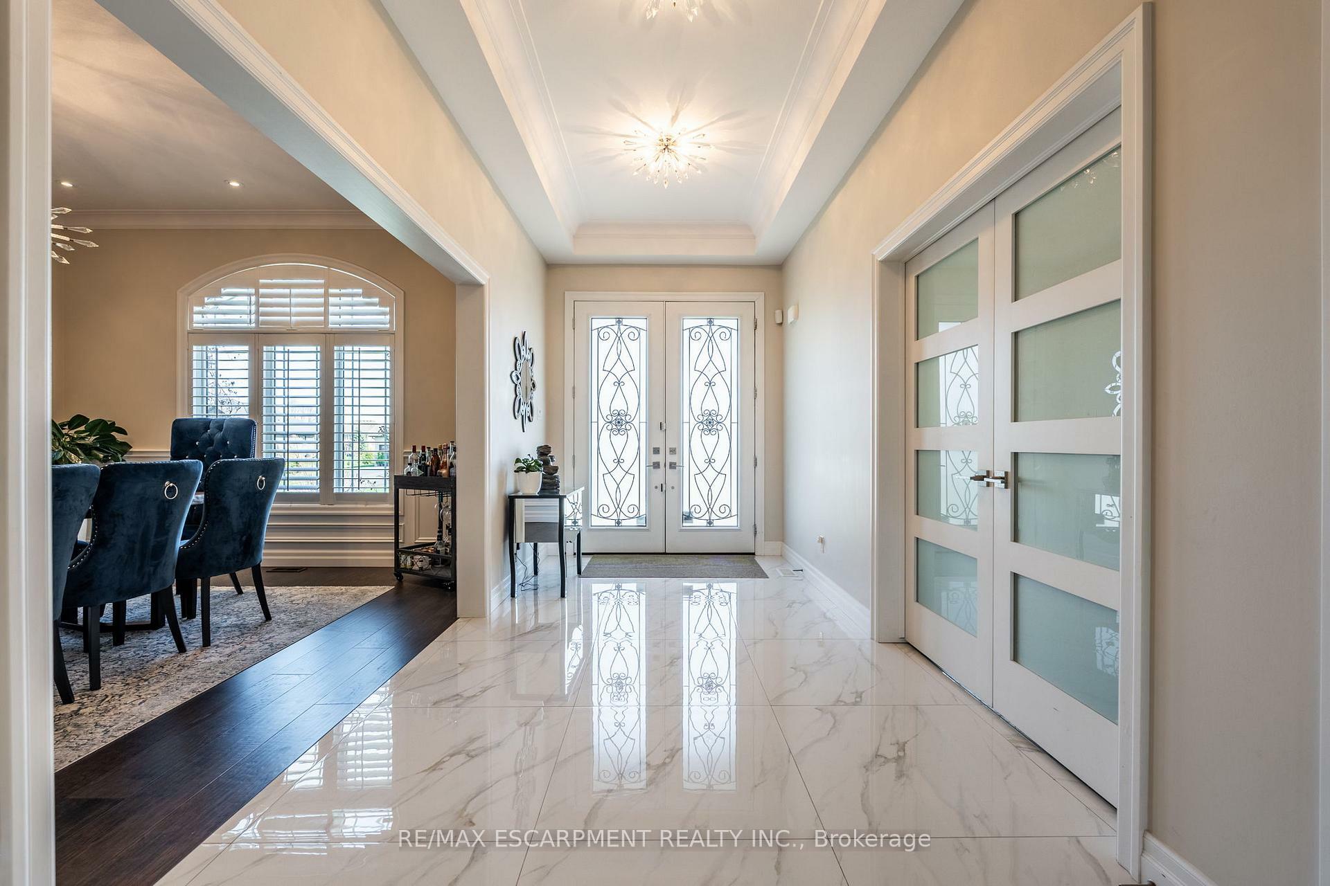 Property Photo: 10 Harper Boulevard ON N3T 0E1