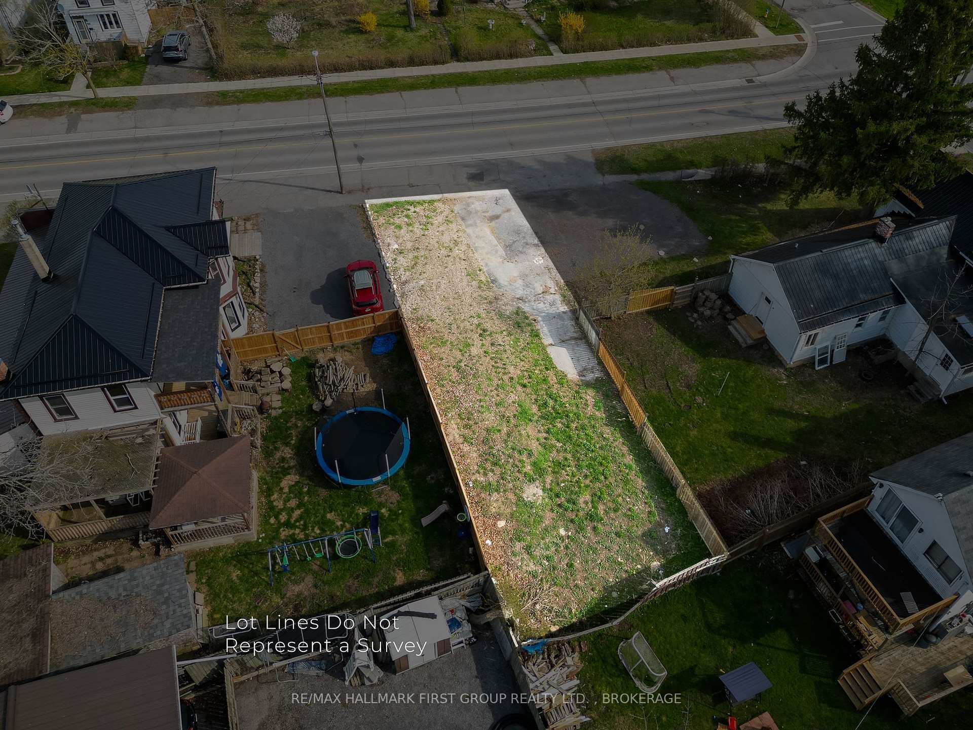 Property Photo:  284 Dundas Street  ON K0K 1X0 
