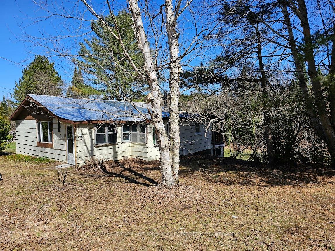 Property Photo: 119 Addington Rd 7 Road ON K0H 1L0
