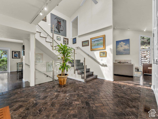 Property Photo: 799 Northpoint Ct UT 84103