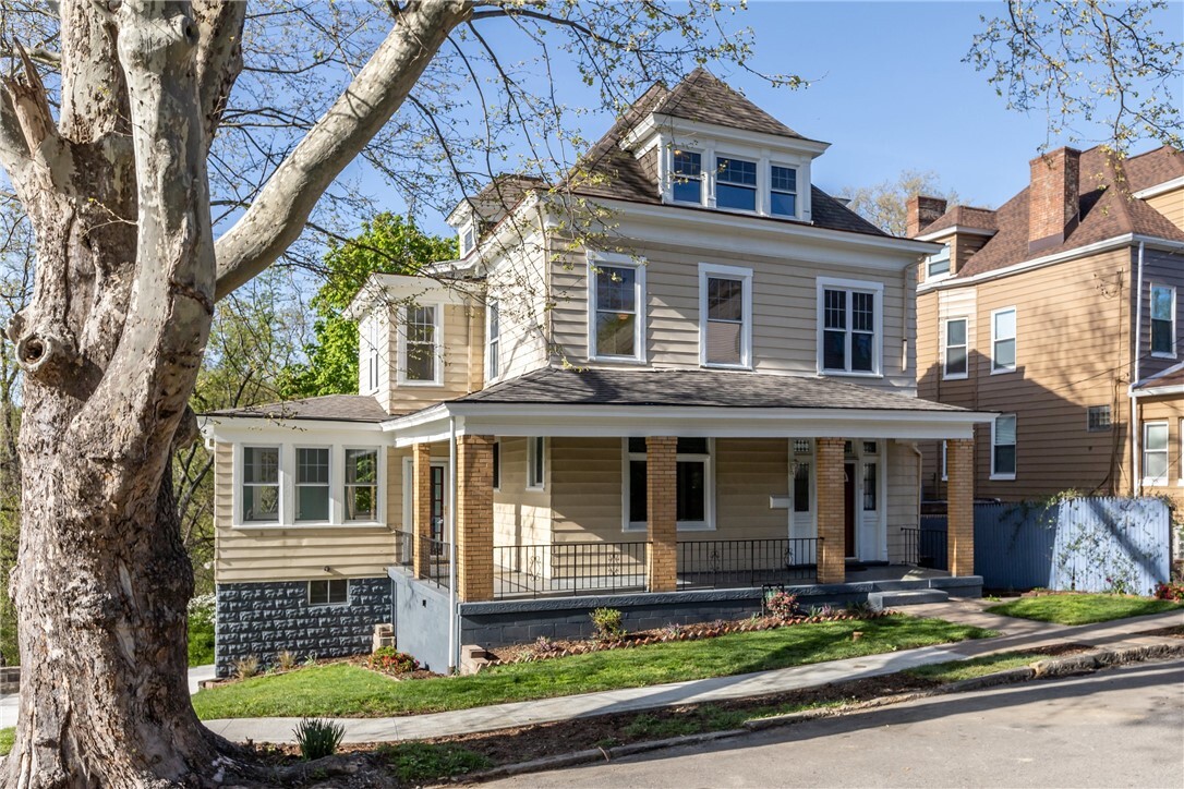 Property Photo: 2 Marshall Rd PA 15214