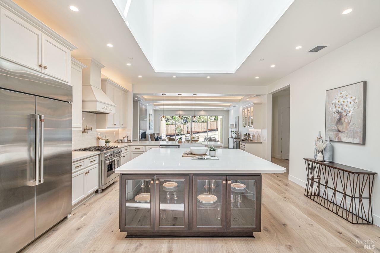Property Photo: 2022 Stony Oak Court CA 95403