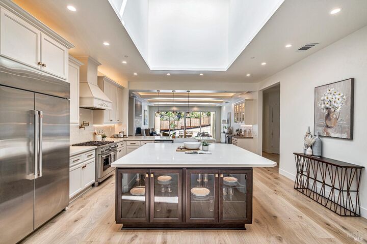 Property Photo: 2022 Stony Oak Court CA 95403