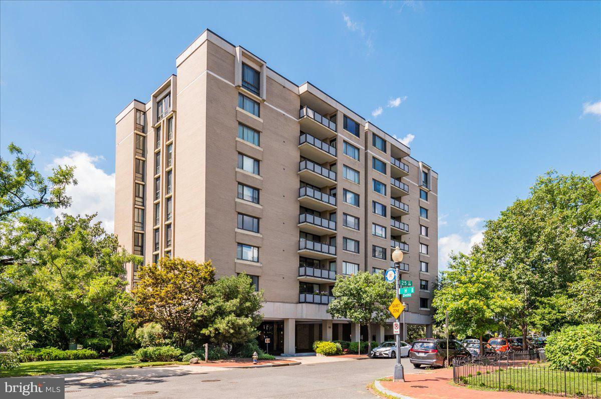 Property Photo: 800 25th Street NW 903 DC 20037