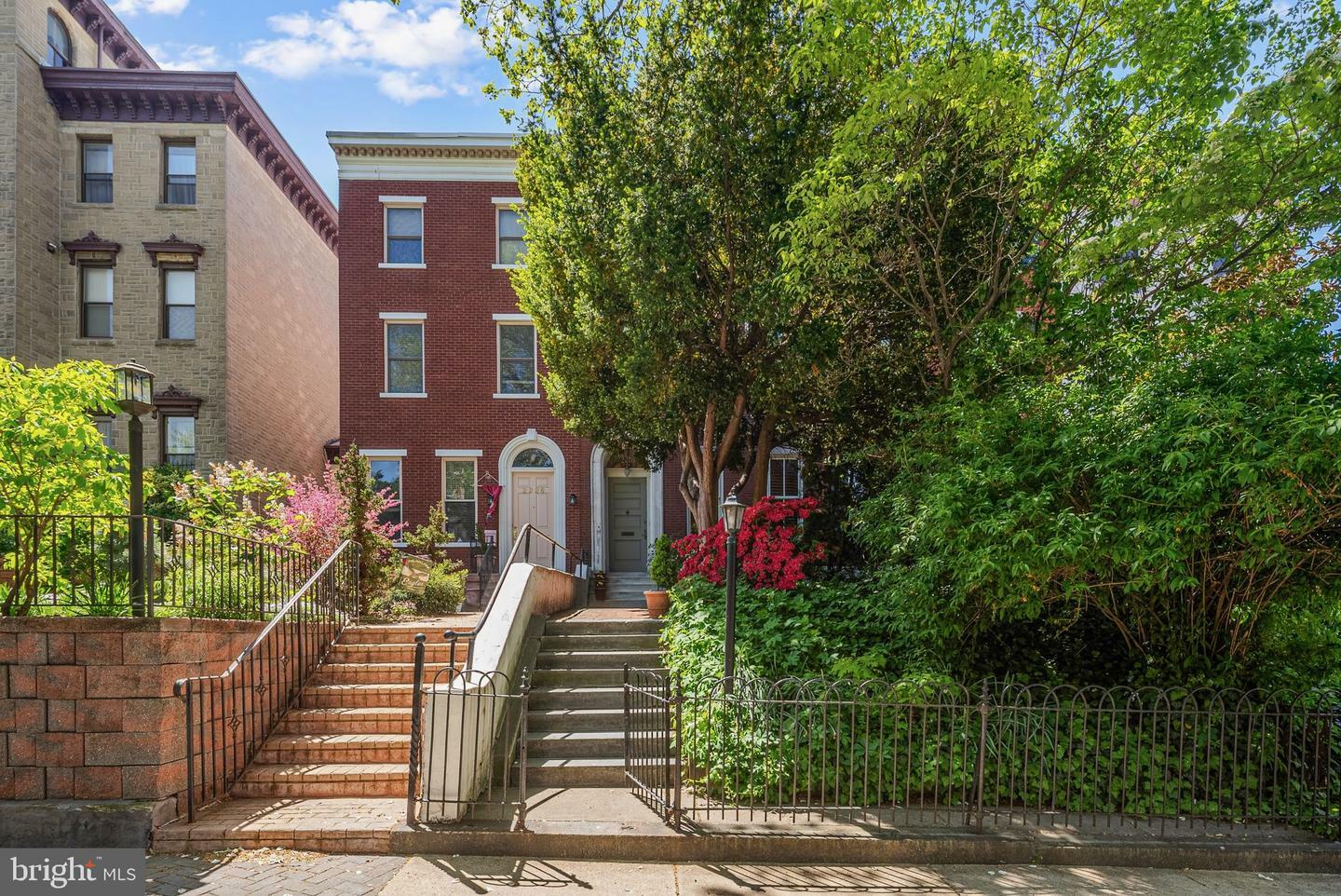 Property Photo: 2228 Green Street PA 19130