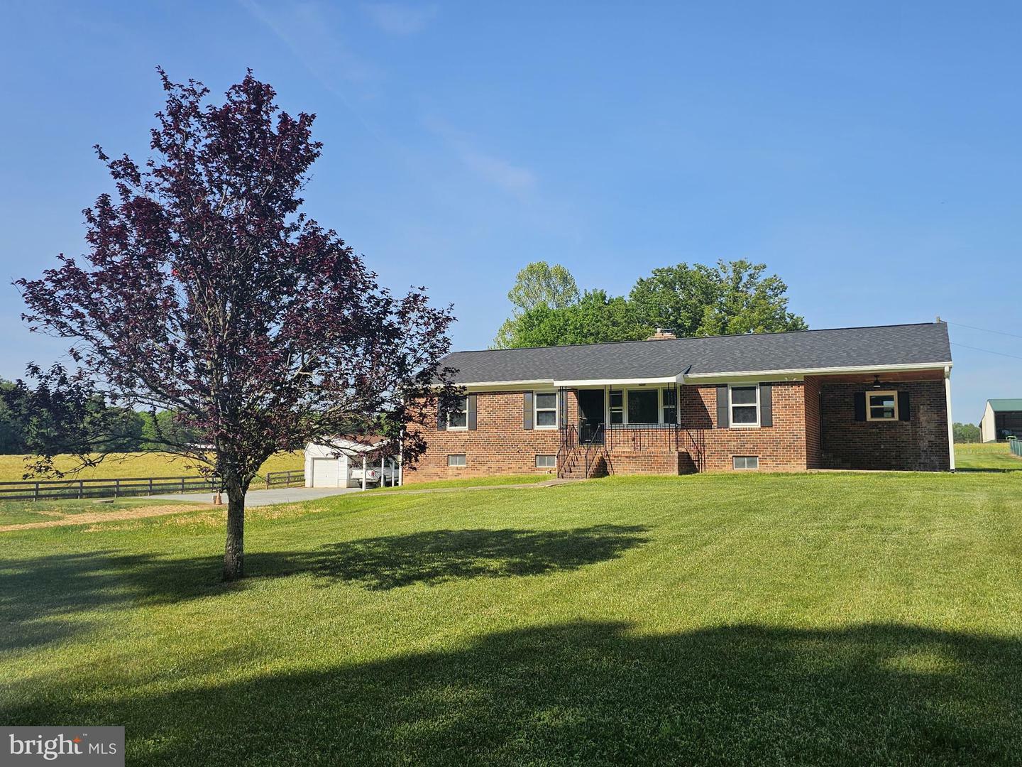 16090 Pouncey Tract Road  Rockville VA 23146 photo