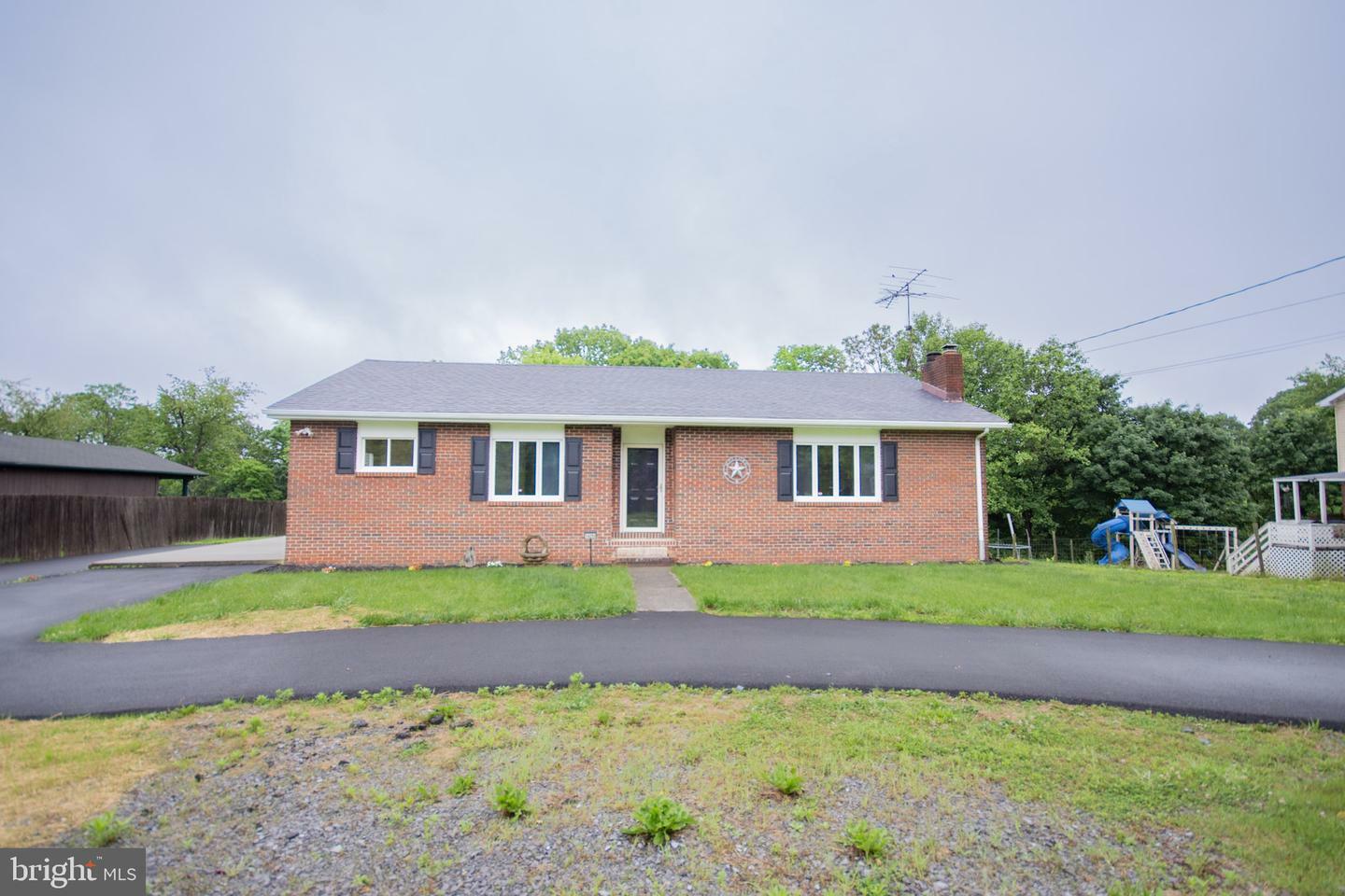 Property Photo: 14250 Back Creek Valley Road WV 25427