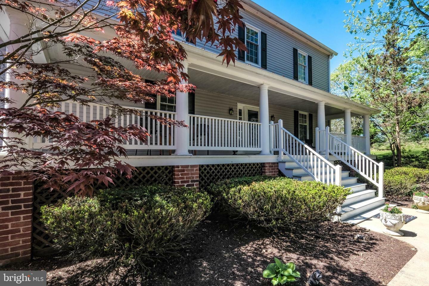 Property Photo: 656 Old Cave Road WV 25414