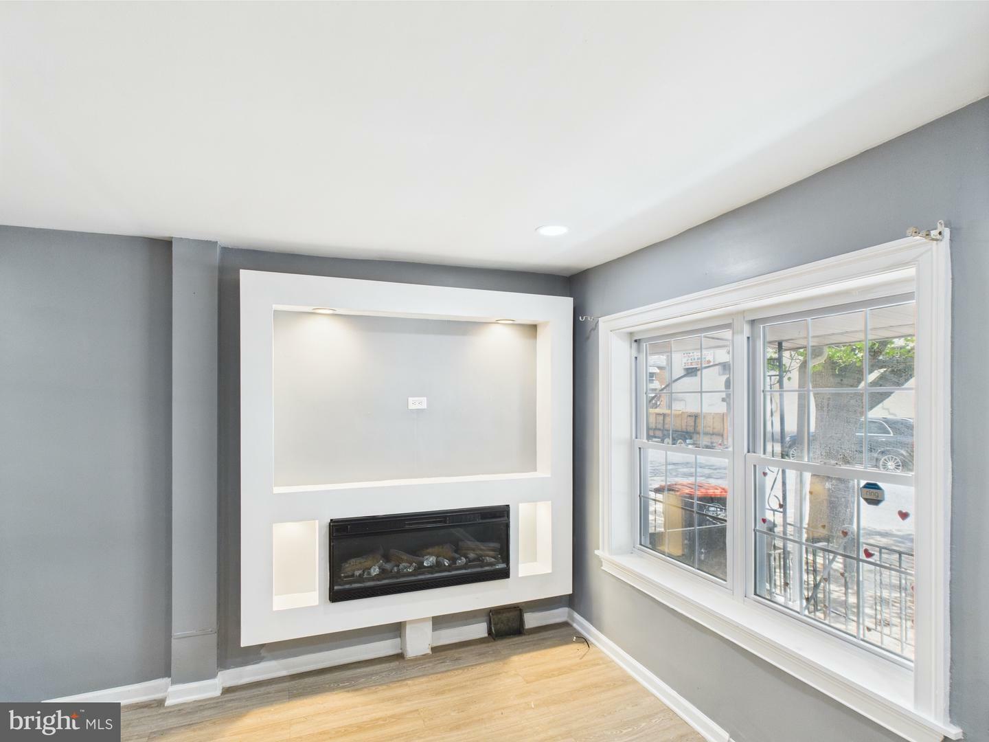 Property Photo: 2110 W 6th Street PA 19013