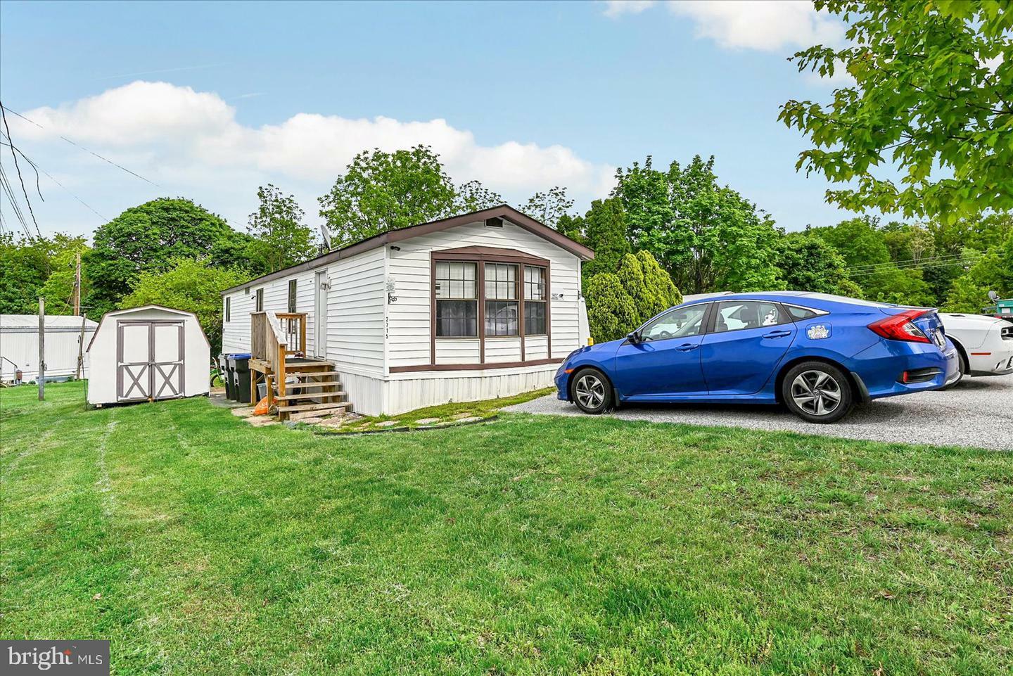 Property Photo: 2715 Crestview Drive PA 17402
