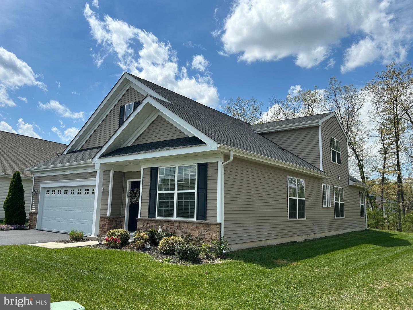 166 Woodside Ln  Whiting NJ 08759 photo