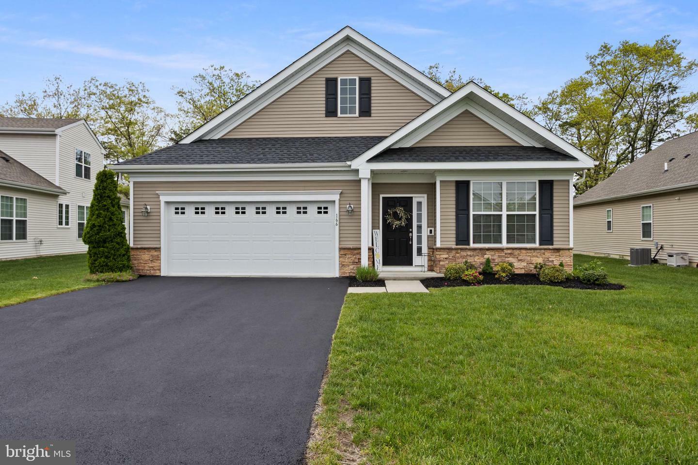 Property Photo: 166 Woodside Ln NJ 08759