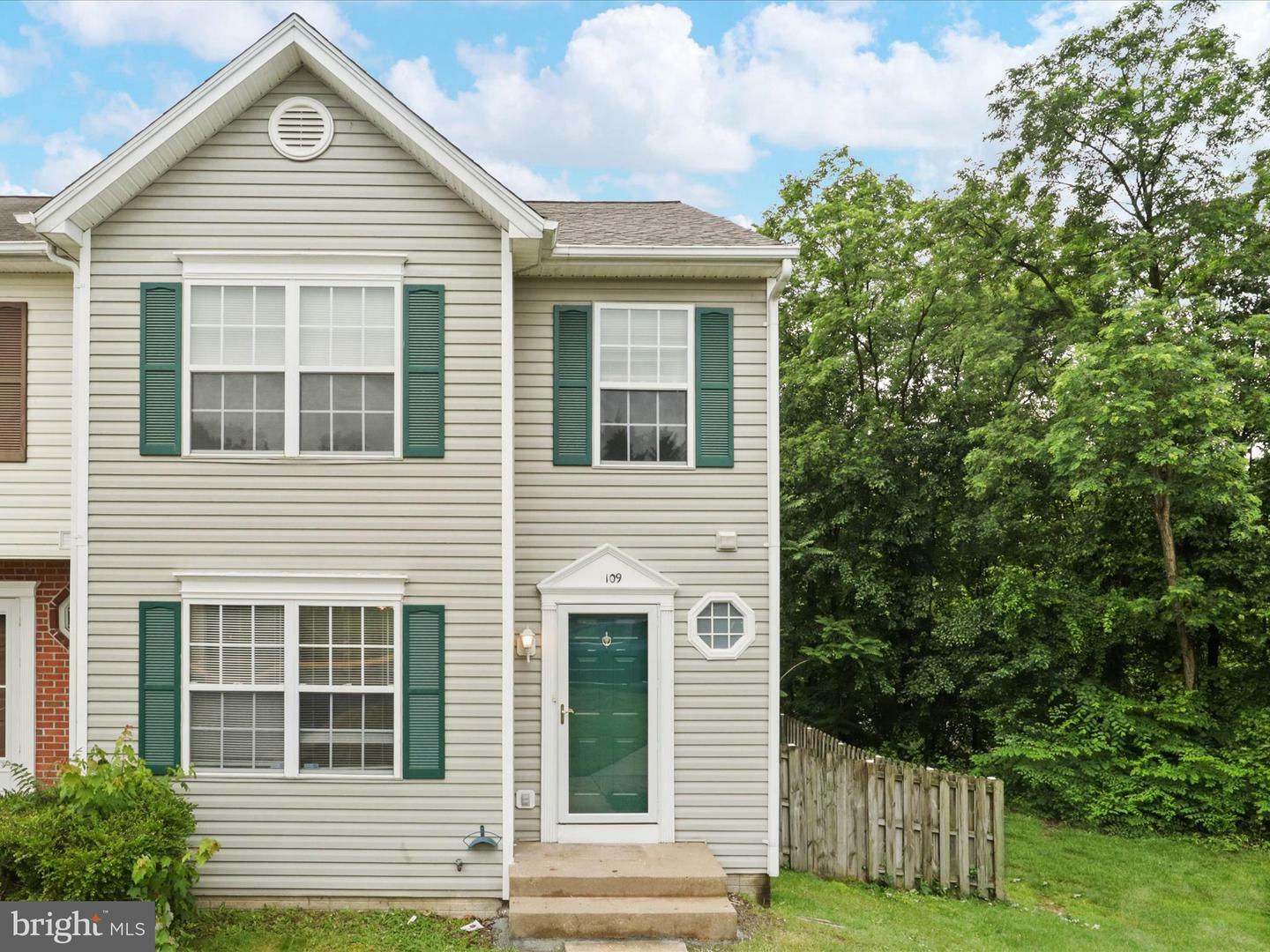 Property Photo: 109 Donelson Loop VA 22554