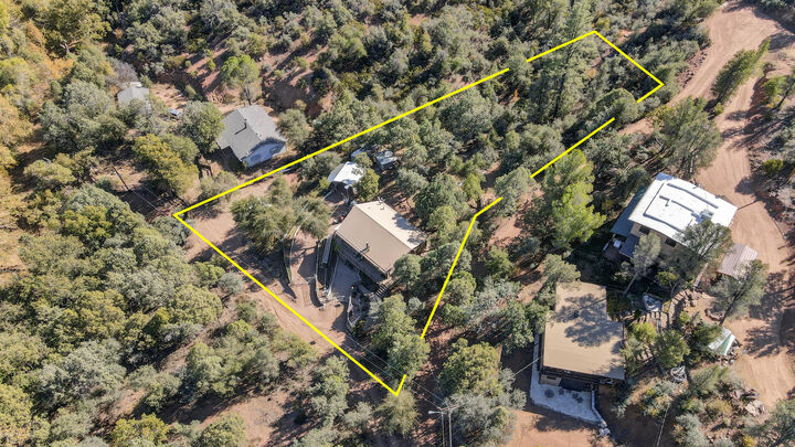 Property Photo: 159 E El Camino Del Rey AZ 85541