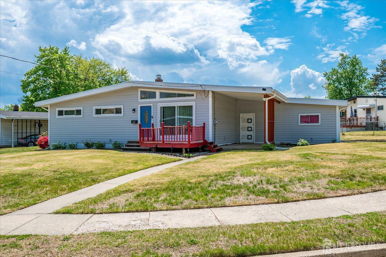 Property Photo: 15 Kenlen Drive NJ 08817