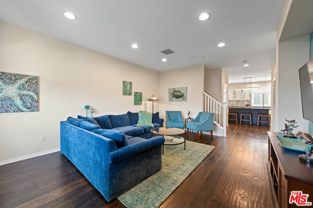 Property Photo: 616 W Imperial Ave CA 90245